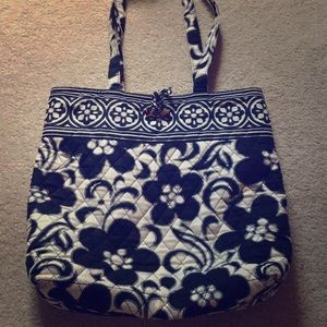 Vera Bradley Tote